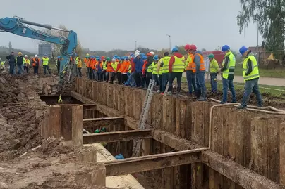 PAM – ukázka montáže potrubí DN 1400