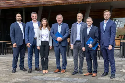 Memorandum UCEEB - Saint-Gobain podepsáno
