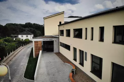 Pasivní Základní škola Kněžmost