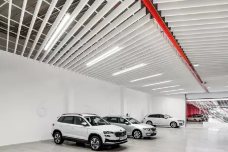 Od konceptu k realizaci: Akustika jednoho z největších autosalonů v Evropě