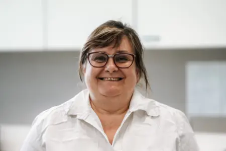 Iveta Kamenická - Adfors