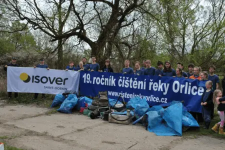 Isover podpořil letošní čištění Přírodního parku Orlice