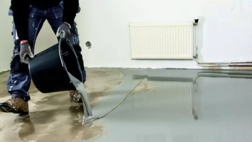 Aplikace samonivelační hmoty