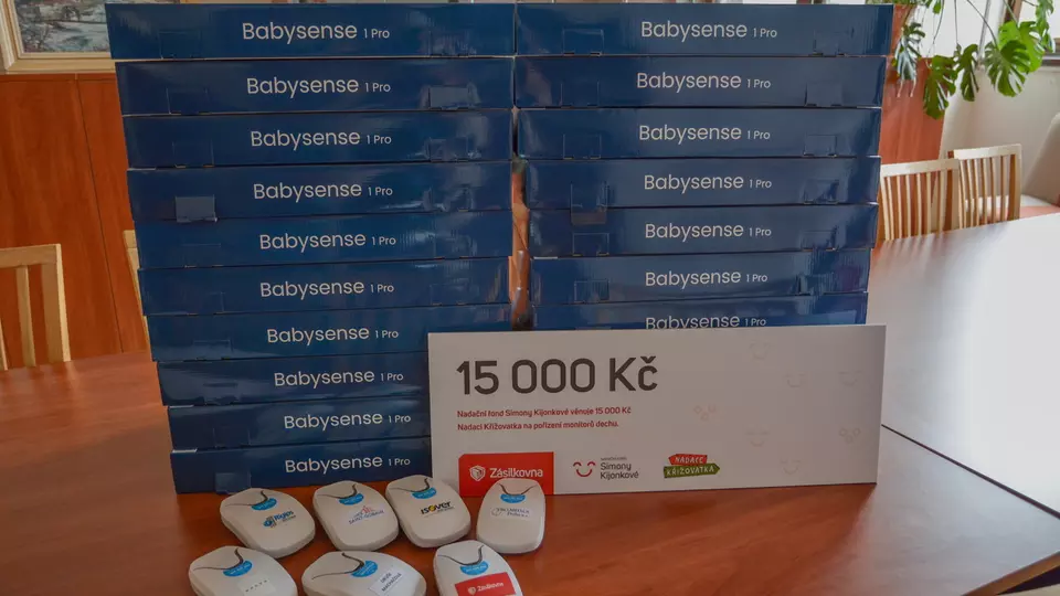 Předání monitorů dechu Thomayerově nemocnici Předání monitorů dechu Thomayerově nemocnici