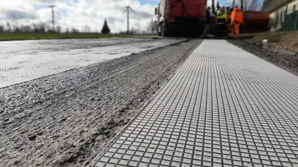 Nová geomříž ADFORS GlasGrid Rapid