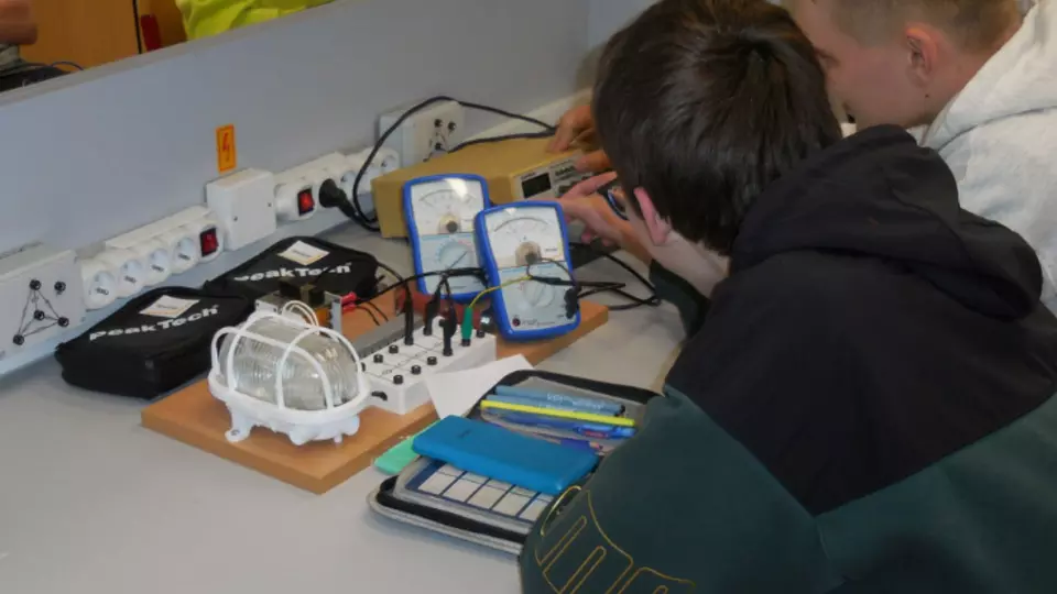 Sponzorský dar značky Isover pro SŠ Elektrotechnická v Lipníku nad Bečvou