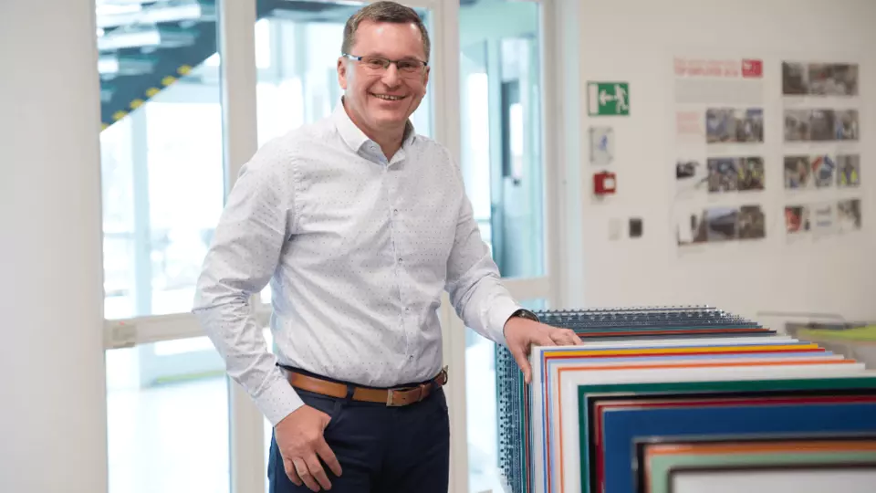 Jaroslav Kudýn - Glassolutions
