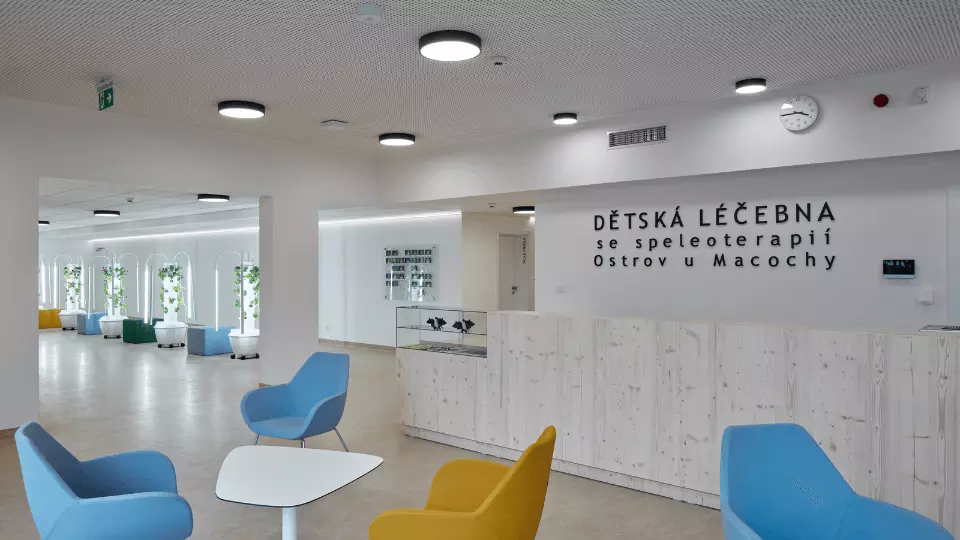 Dětská léčebna se speleoterapií, Ostrov u Macochy