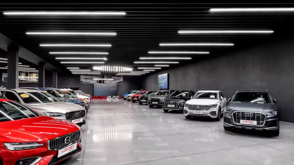 Akustika jednoho z největších autosalonů v Evropě Akustika jednoho z největších autosalonů v Evropě