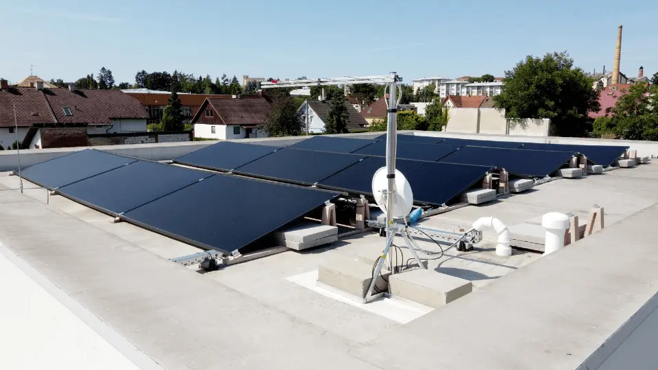 Rodinný dům s projekční kanceláří, Benešov u Prahy