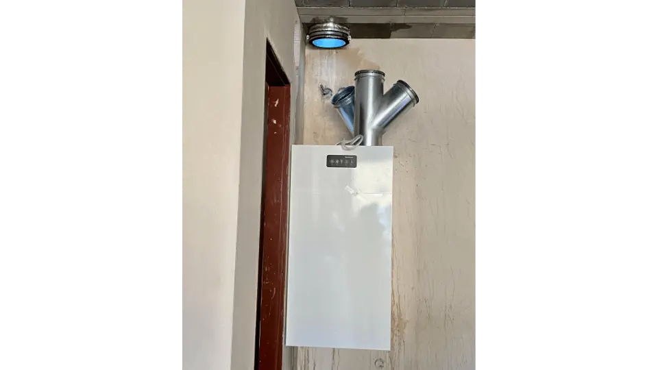 Rodinný dům s projekční kanceláří, Benešov u Prahy